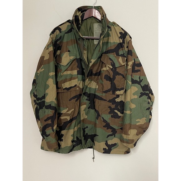 Military Surplus Other - US Military M-65 Field Jacket Woodland Camo Medium/Reg 1991 Vintage DLA100-91